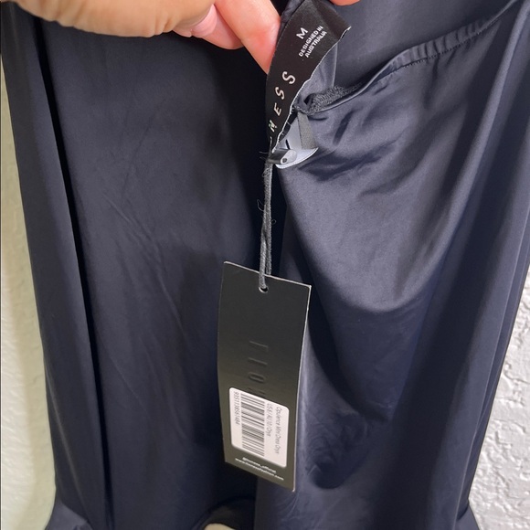 NWT Lioness OPULENCE MINI DRESS ONYX Sz M - Picture 10 of 10